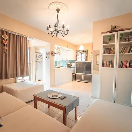 Lejlighed Charming Duplex With Pool And Spacious Balcony In