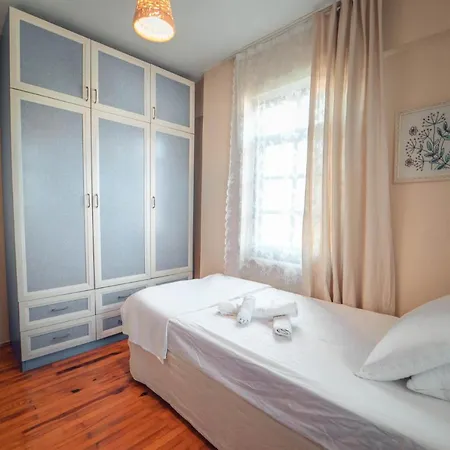 Daire Charming Duplex With Pool And Spacious Balcony In *