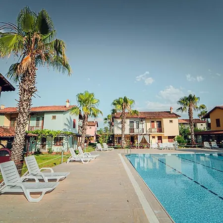 Charming Duplex With Pool And Spacious Balcony In Daire *