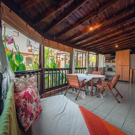 Charming Duplex With Pool And Spacious Balcony In Fethiye